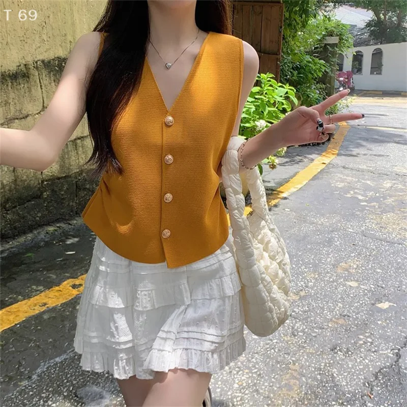 ภาษาฝรั่งเศสคําสีทึบ High end แฟชั่นเสื้อกั๊กเสื้อ V คอ Single-breasted Slim ถักเสื้อกั๊กสําหรับสตรี