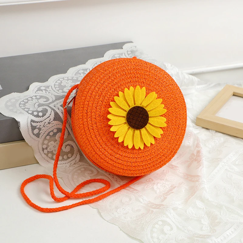 Summer Sunflower Decor Round Crossbody Shoulder Bag Women Woven Beach Bag Ladies Rattan Handmade Knitted Straw Purse And Handbag