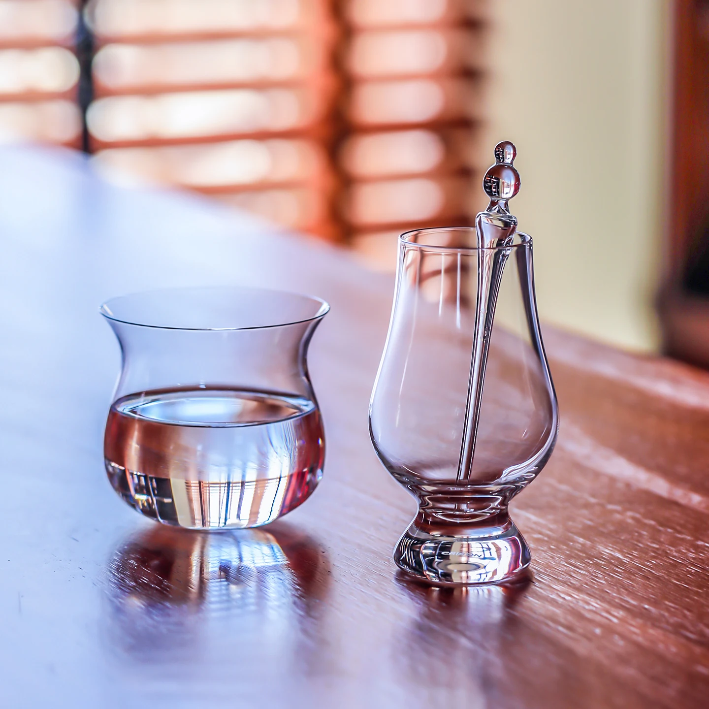 Precision Glass Whisky Pipette | Professional Water Dropper for Tasting 8 Whisky Gifts, Whisky Pipette Whisky Water Dropper Tasting Session Straw Scotch/Single Malt Whisky 6