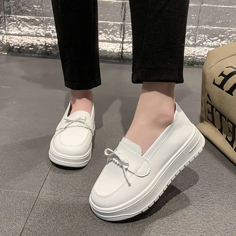 2026 New Nurse Shoes Women Soft Sole Breathable Anti Slip Bow Thick Sole Height Increasing Medical Shoe view 2