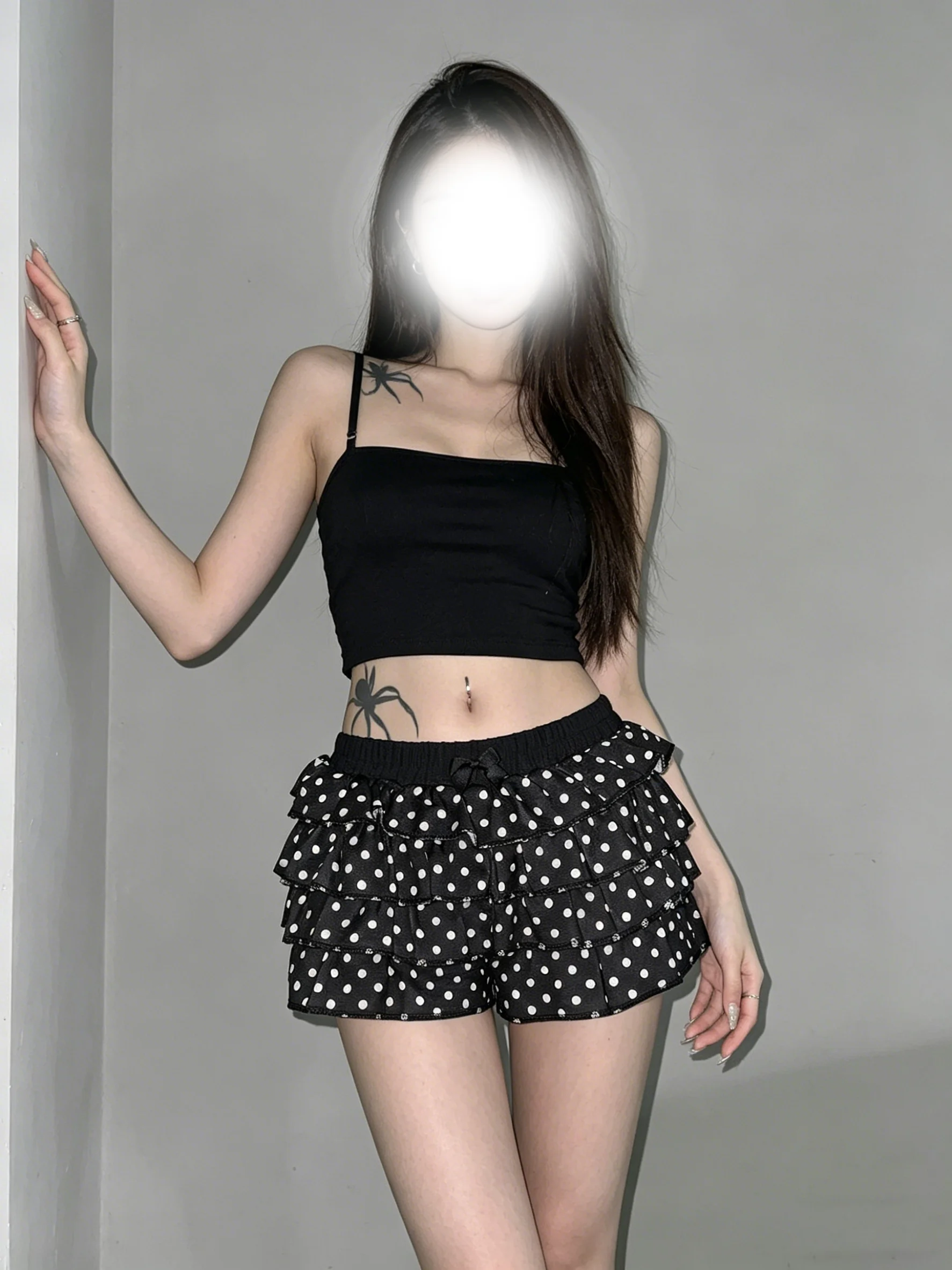 

Dotted print multi-layer ruffle edge short skirt with drawstring and elastic waist, sweet, cool, spicy, and pleated style