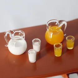 Mini Juice Milk Glass Jug Dollhouse Simulation Miniature Food Kitchen Scene Model Doll House Accessories Home Room Decoration