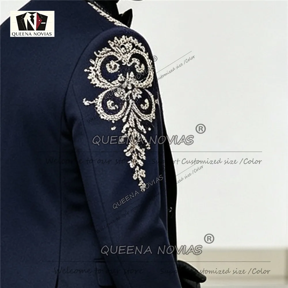 Handmade Man Suit 3 Pieces Sparkly Crystals Sequins Prom Tuxedo Attire Customized Man Banquet Attire Terno Masculinos Complete