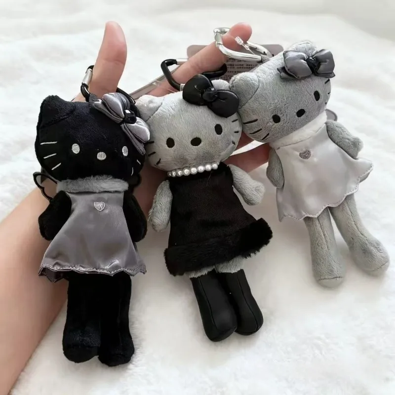 Sanrio anjo preto lado sentado perna longa série kitty gato nic brinquedo de pelúcia chaveiro asas de pelúcia kitty kt espelho boneca saco pingente