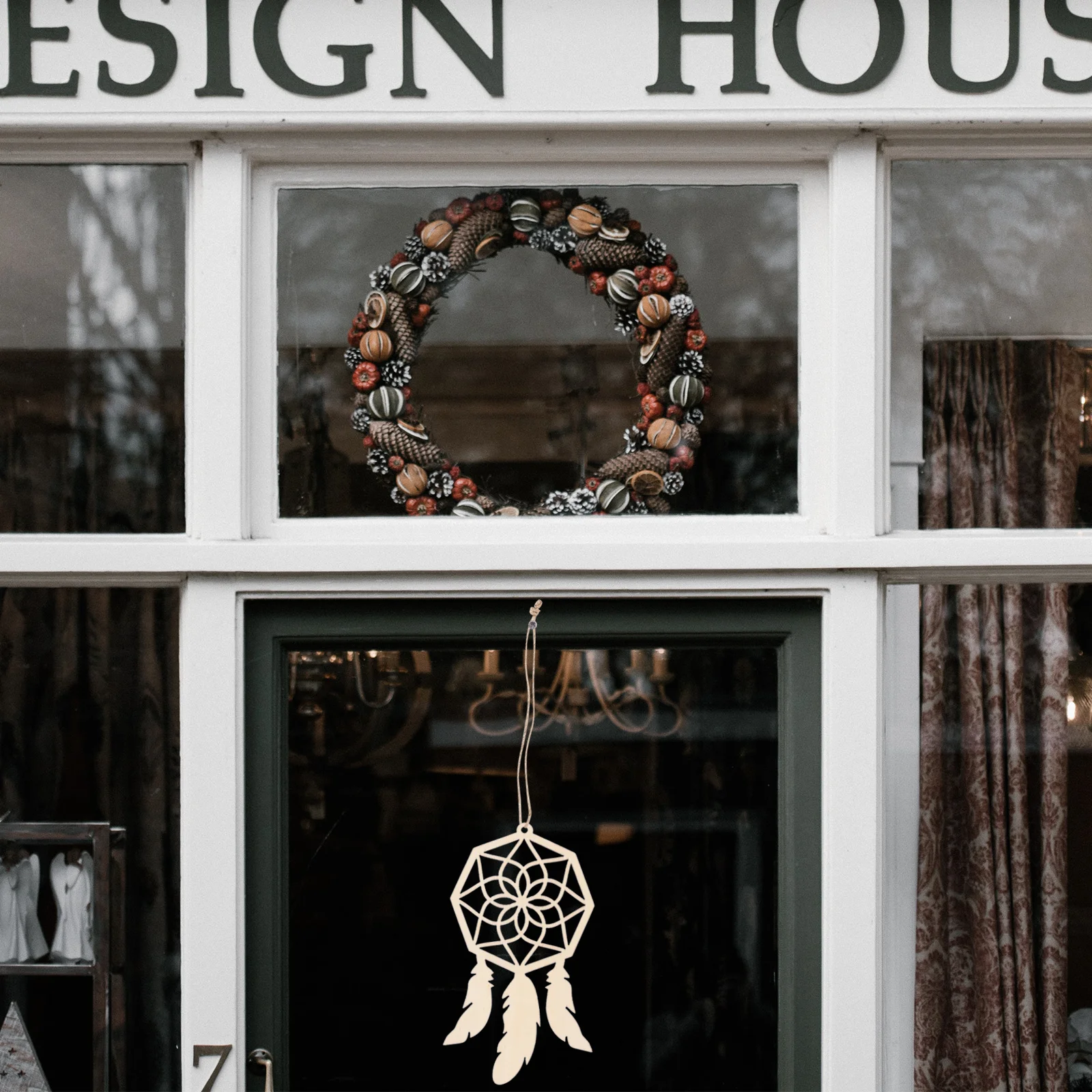 

8Pcs Handcrafted Wooden Dreamcatcher Wall Hanging Blank DIY Craft for Room Decor Bedroom Study Entrance Garden Office Indoor