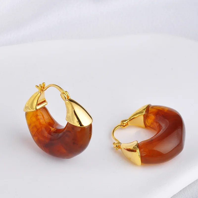Vintage Amber Color U-shaped Metal Hoop Earrings for Women Personality Commuter Jewelry Accessories e450