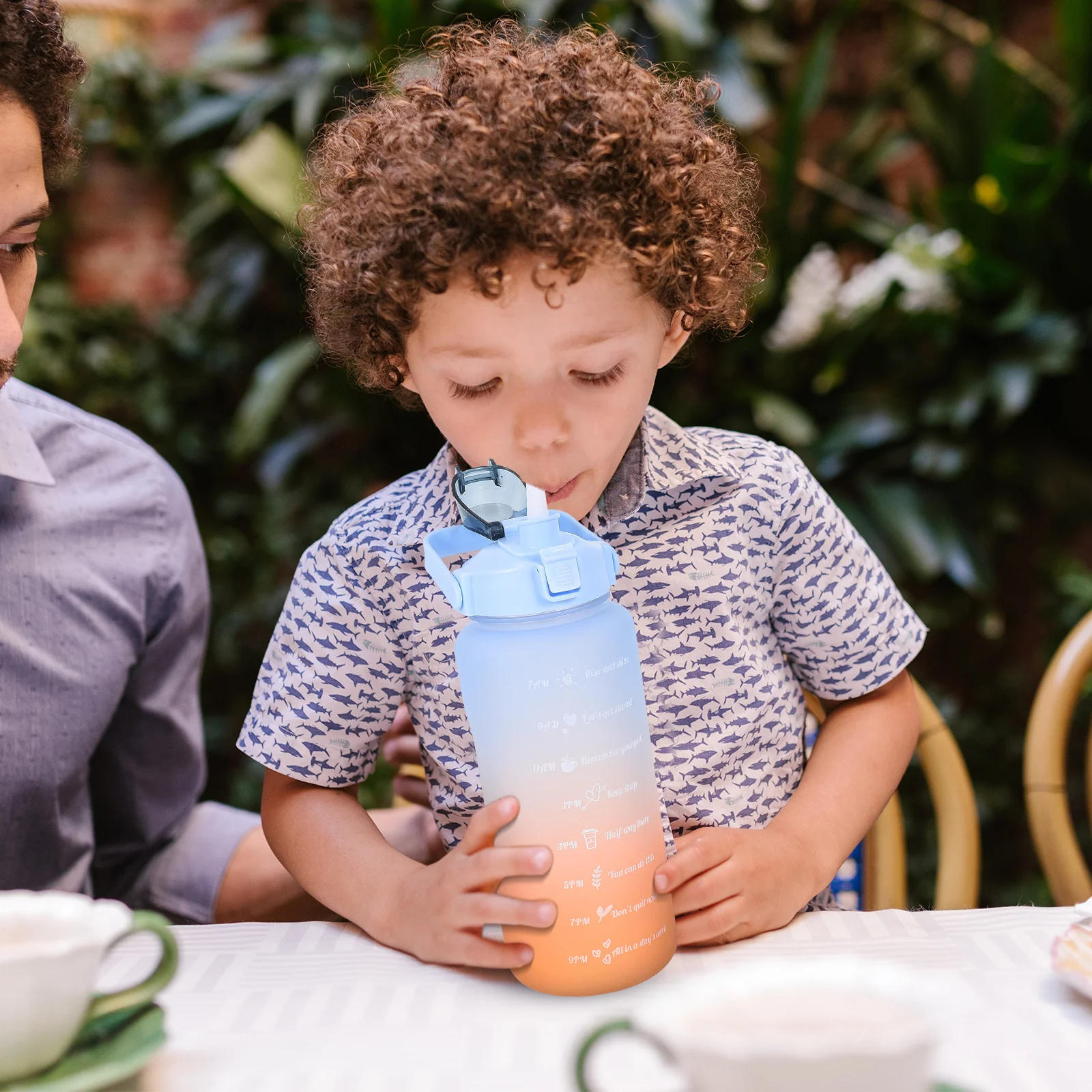 

Gradient Color Outdoor Sports Water Bottle Premium Portable Drinking Cup Large Capacity Heat-Resistant Plastic Bottle For