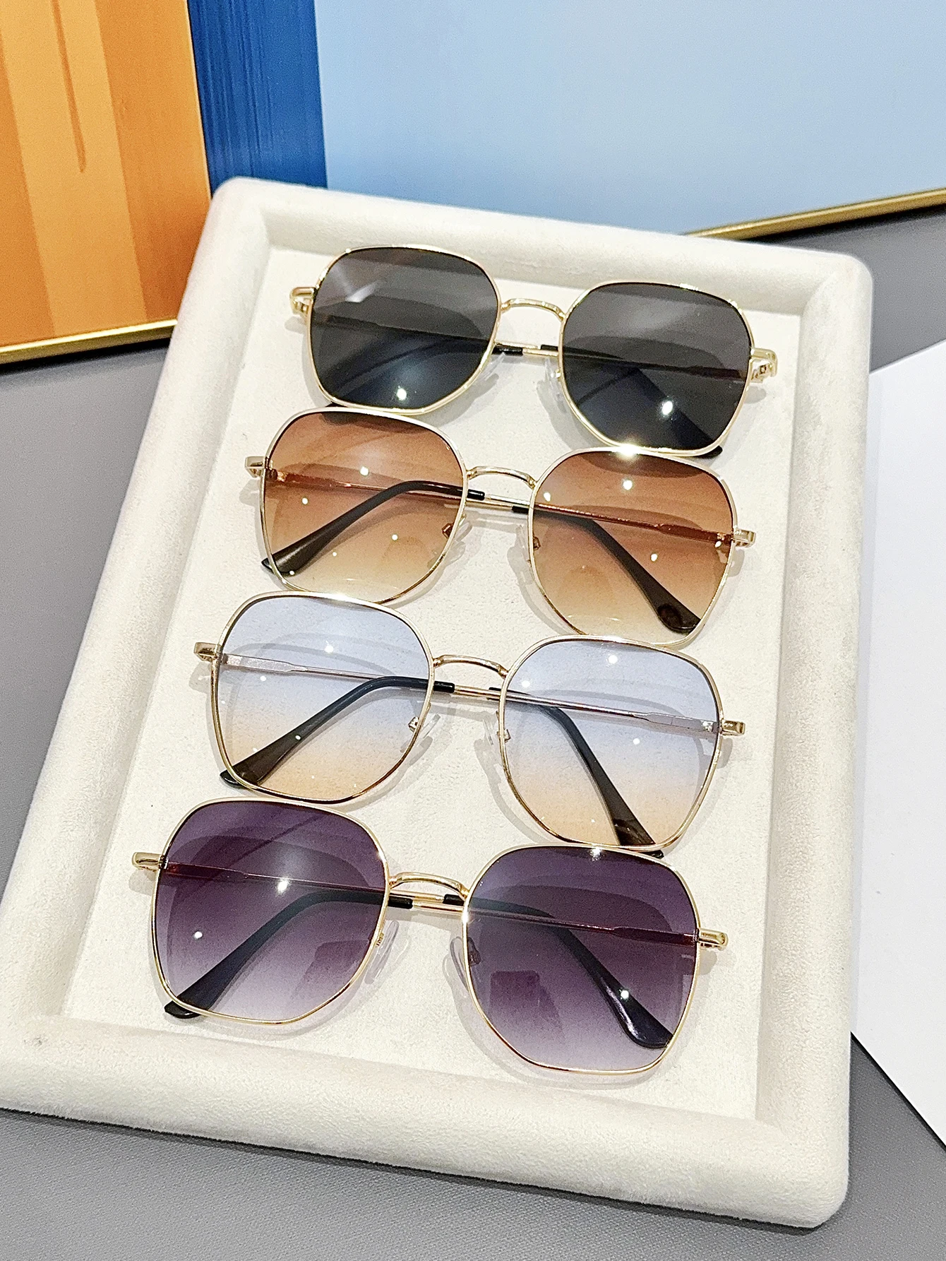 4-teilige Metall-Rechteck-Kombinationsbrille mit großem Rahmen, einfache, modische, trendige, dekorative Brille, Urlaubsgeschenke