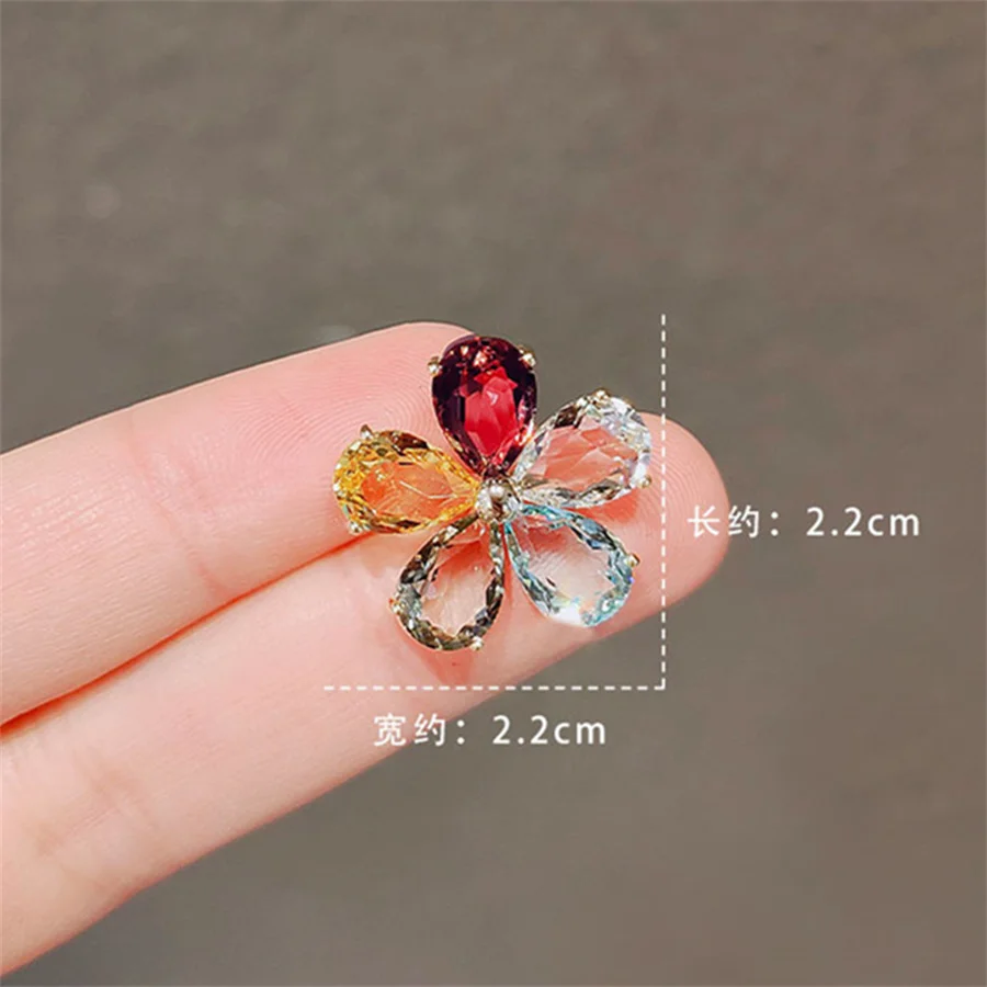 Rinhoo Shining Crystal Flower Brooches For Women Colorful Zircon Flower Lapel Pins Small Animal Rabbit Butterfly Badge Jewelry