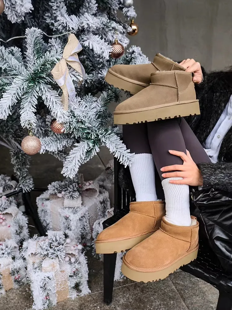 Women's Winter Thick Bottom Fleece Lined Sheepskin Snow Boots Short Tube Closure Warm round Toe Low Heel Korean Style Boots