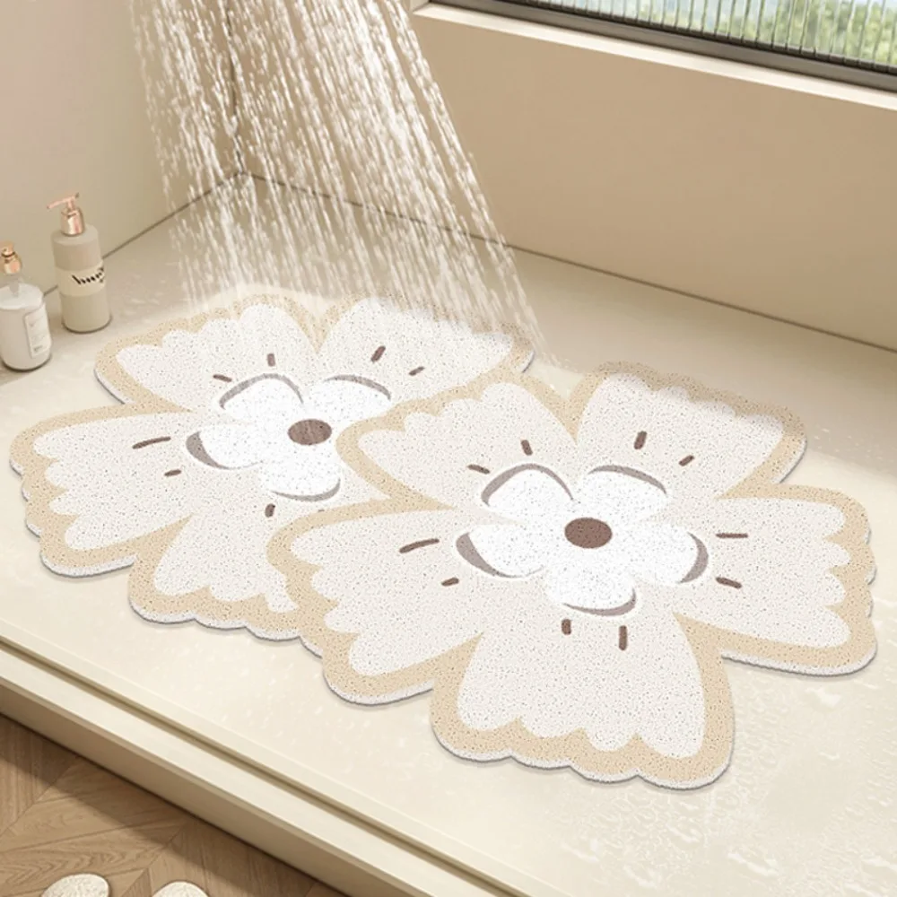 Tappeto piccolo Tappetino da bagno a forma di fiore in PVC Tappeto da bagno antiscivolo e assorbente per l'acqua Doccia zerbino cavo ad asciugatura rapida