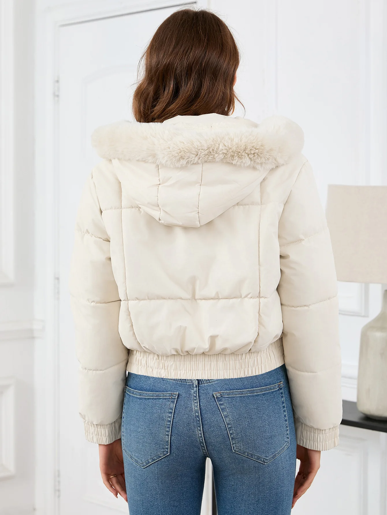 New Winter Warm Hooded Down Cotton Jacket Women Thickened Fleece Lining Big Fur Collar Long Sleeve Short Parkas Jacket Coat