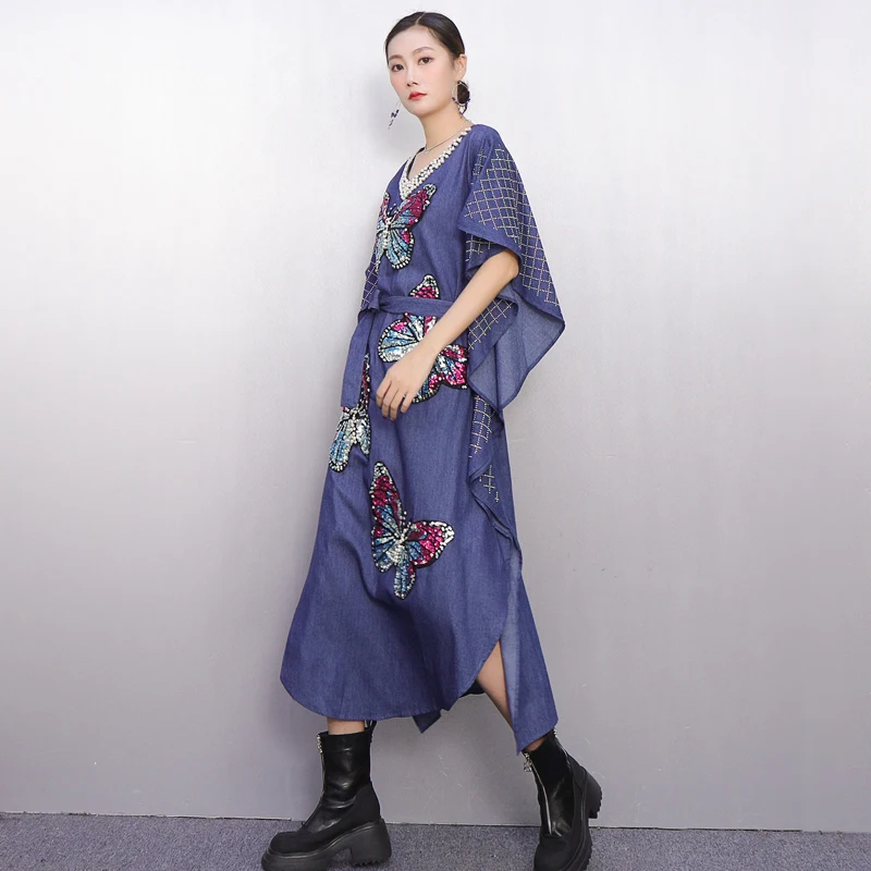 2025 Herfst Winter Elegante Vrouwen Losse Denim V-hals Lange Jurken Vrouwelijke Geborduurde Lange Mouw Jurk Groothandel J2079