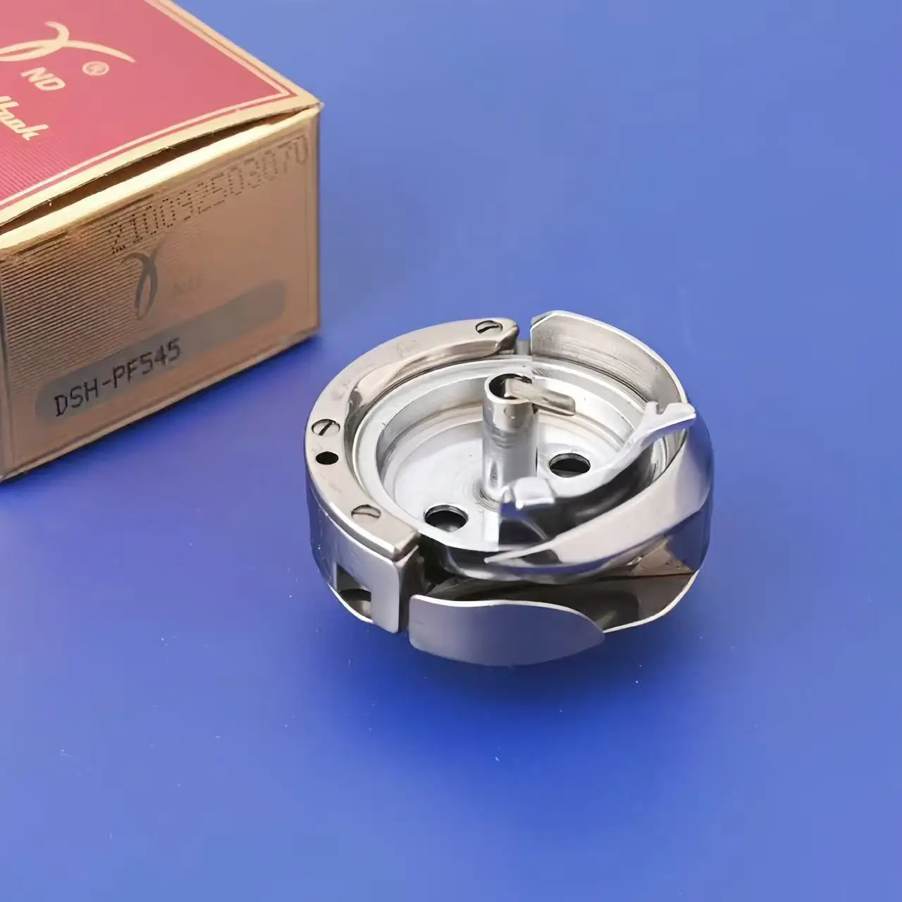 

DeSheng DSH-PF545 Rotary Hook for PFAFF 541~546 551~555 591~596 TAKING 545 546 HPF-545 Industrial Sewing Machine Parts