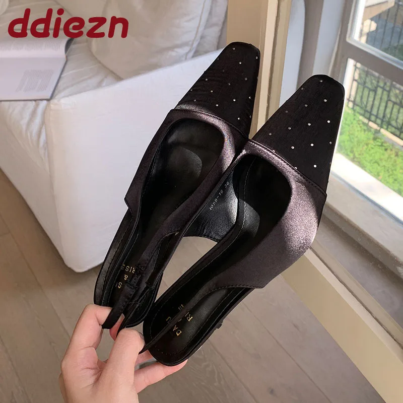

Fashion Metal Rivet Pumps Women Medium Heels Shoes Female Slingbacks Square Toe Footwear Shallow Ladies Heels Sandals Shoes