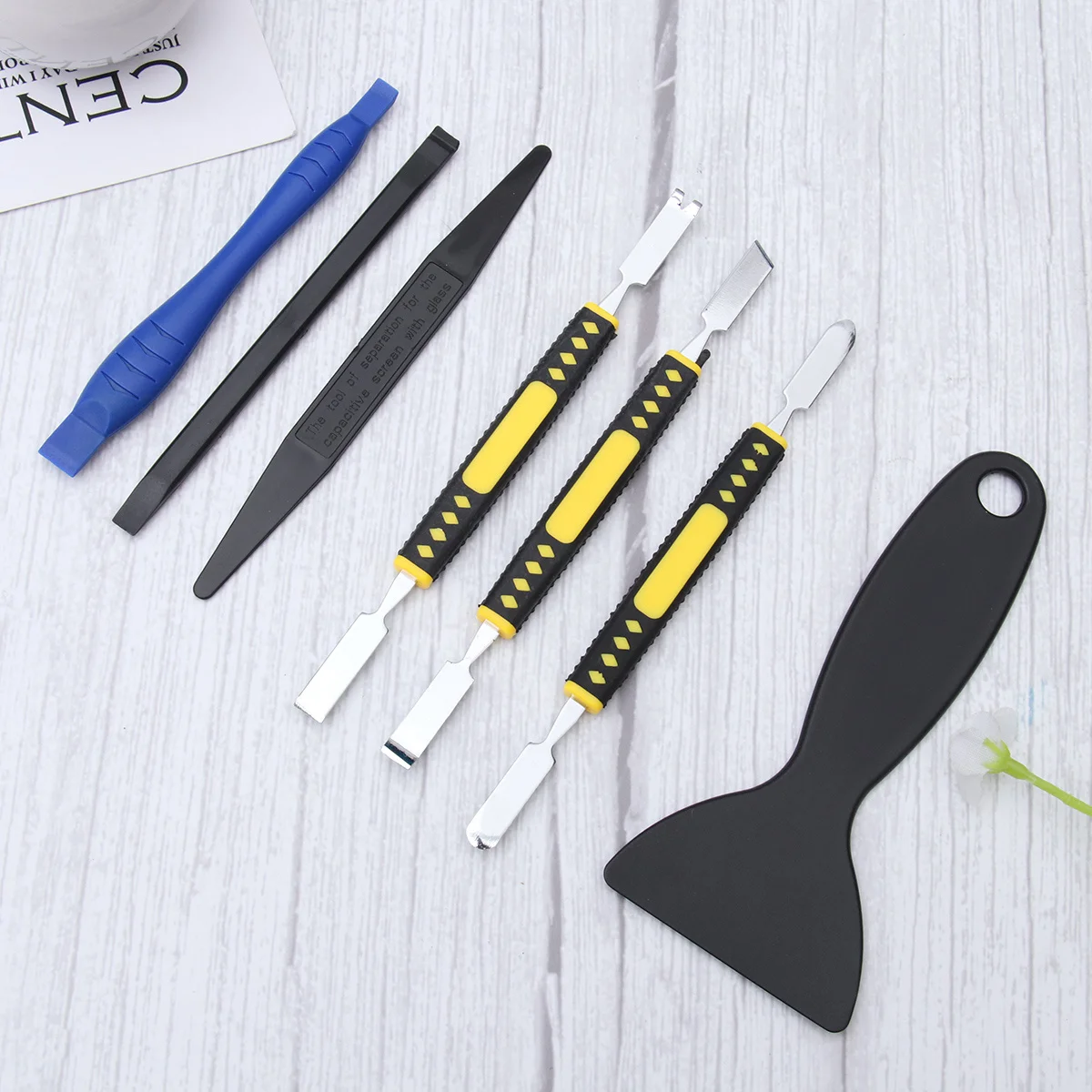 

7Pcs Universal Phone Repair Tool Kit Precise Watch Mobile Phone Television Disassemble Tools Set for Professional Maintenance