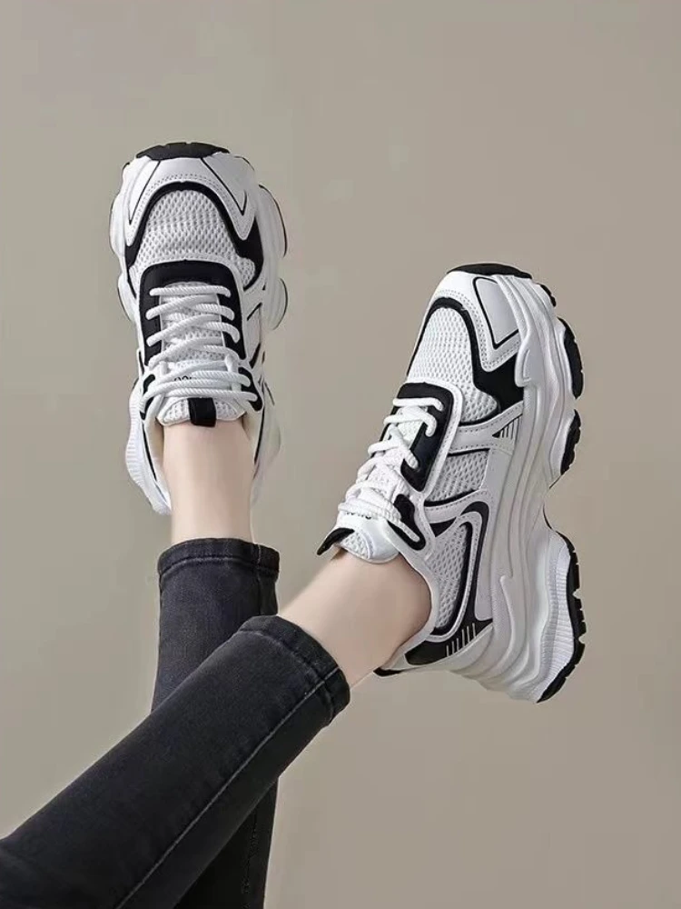 

Women's 2025 New Dad Shoes Spring Autumn Versatile Thick Sole Height Increasing Breathable Casual Mesh Wear Resistant Sneakers
