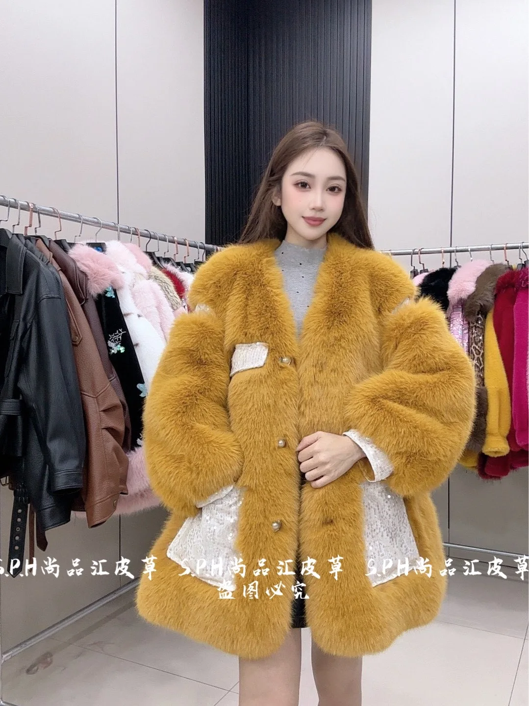 Detachable Long Sleeve Women's Winter Thick Heavy Sequin Faux Fur Coat 2025 Winter Coat Women Pocket Sequin Pink Jacket