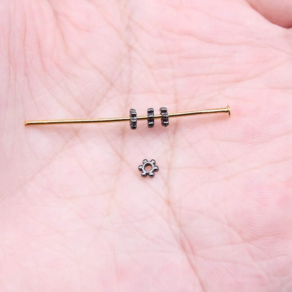 Hot small flower holder spacer cubes small flowers large metal spacer beads for jewellery making Diy bracelet accessories