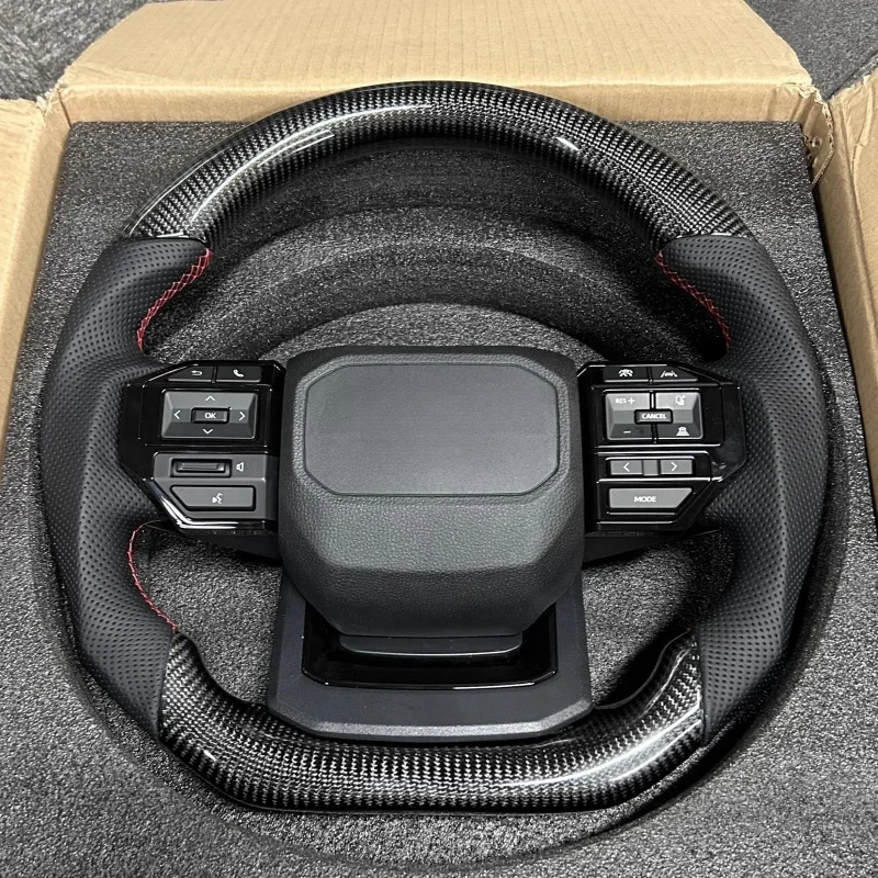 Carbon Fiber Customized Steering Wheels For Toyota Landcruiser Prado LC200 LC300 LC250 Steering Wheel Assembly Modified