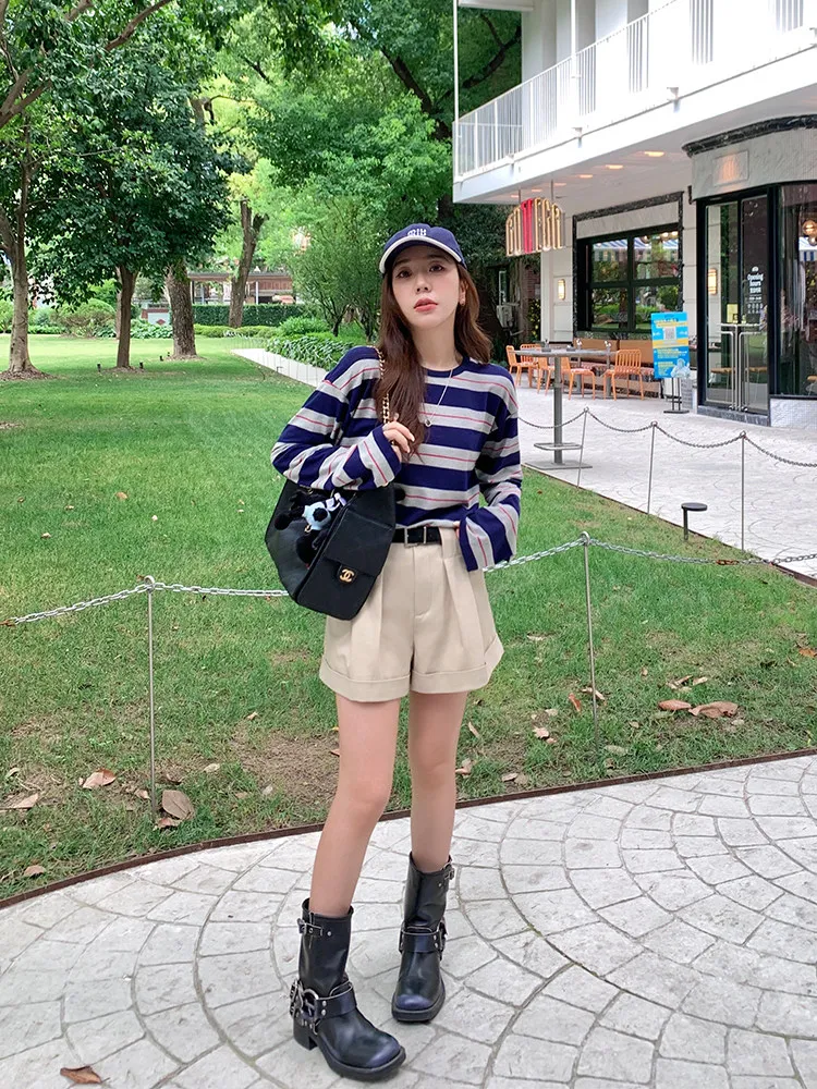 Herbstneuheit: Damen-T-Shirt im koreanischen Stil mit Streifenmuster und langen Ärmeln, lockere Passform, lässiger, entspannter Look, Basic-Oberteil für den Alltag. – Detail 4