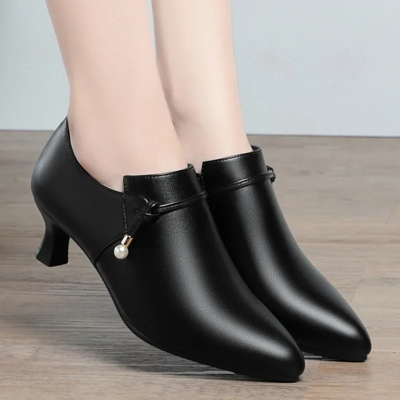 5cm 6.5cm Comfortable Deep Mouth Soft Leather Shoes Women Spring 2024 Block Med Heels Shoes Black for Office Dance Mom Daily