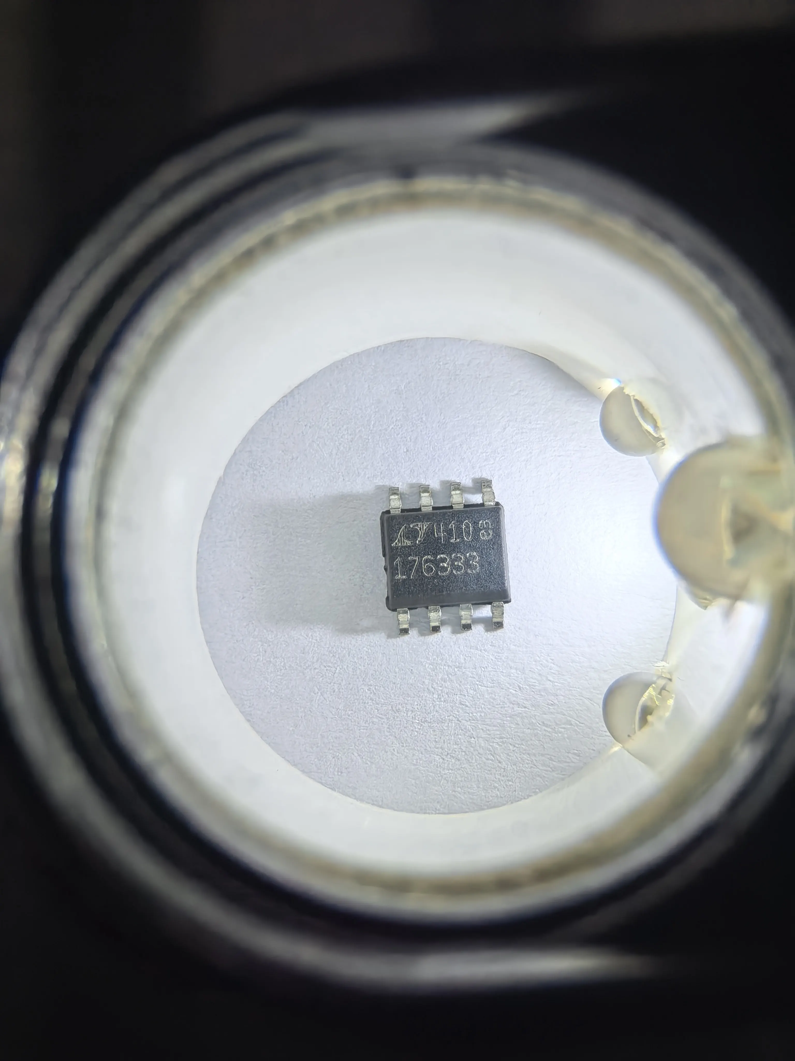 LT1763 LT1763CS8-3.3 LT1763IS8-3.3 LT1763CS8-5 LT1763IS8-5 LT1763CS8-3 - 500mA, Low Noise, LDO Micropower Regulators