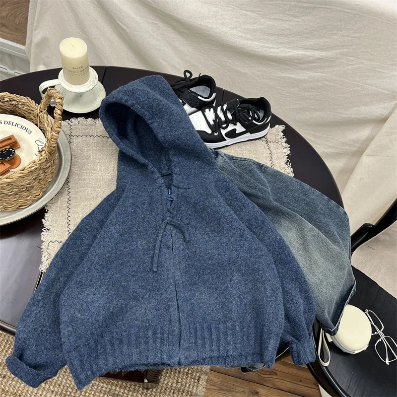 

2025 New Winter Children's Fashionable Design Knitted Zipper Warm Hooded Coat