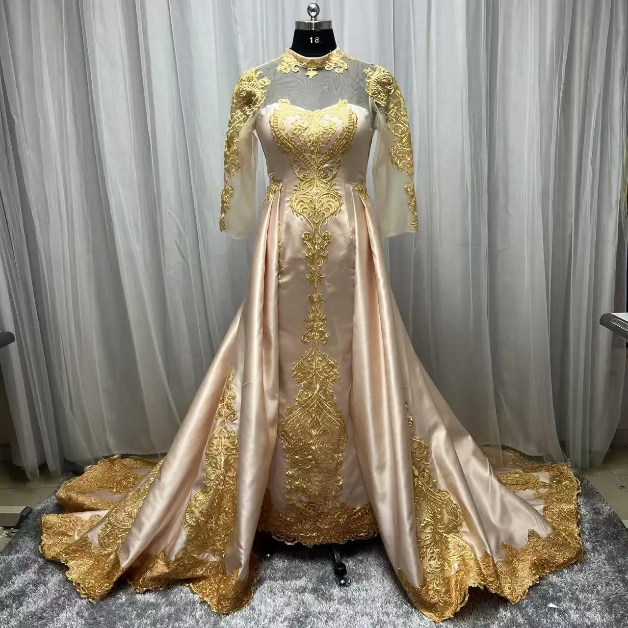 Customized  Gold Lace 2 Piece Evening Gowns Mermaid Long Prom Gowns See Thru Full Sleeves Formal Dresses Robe De Soiree