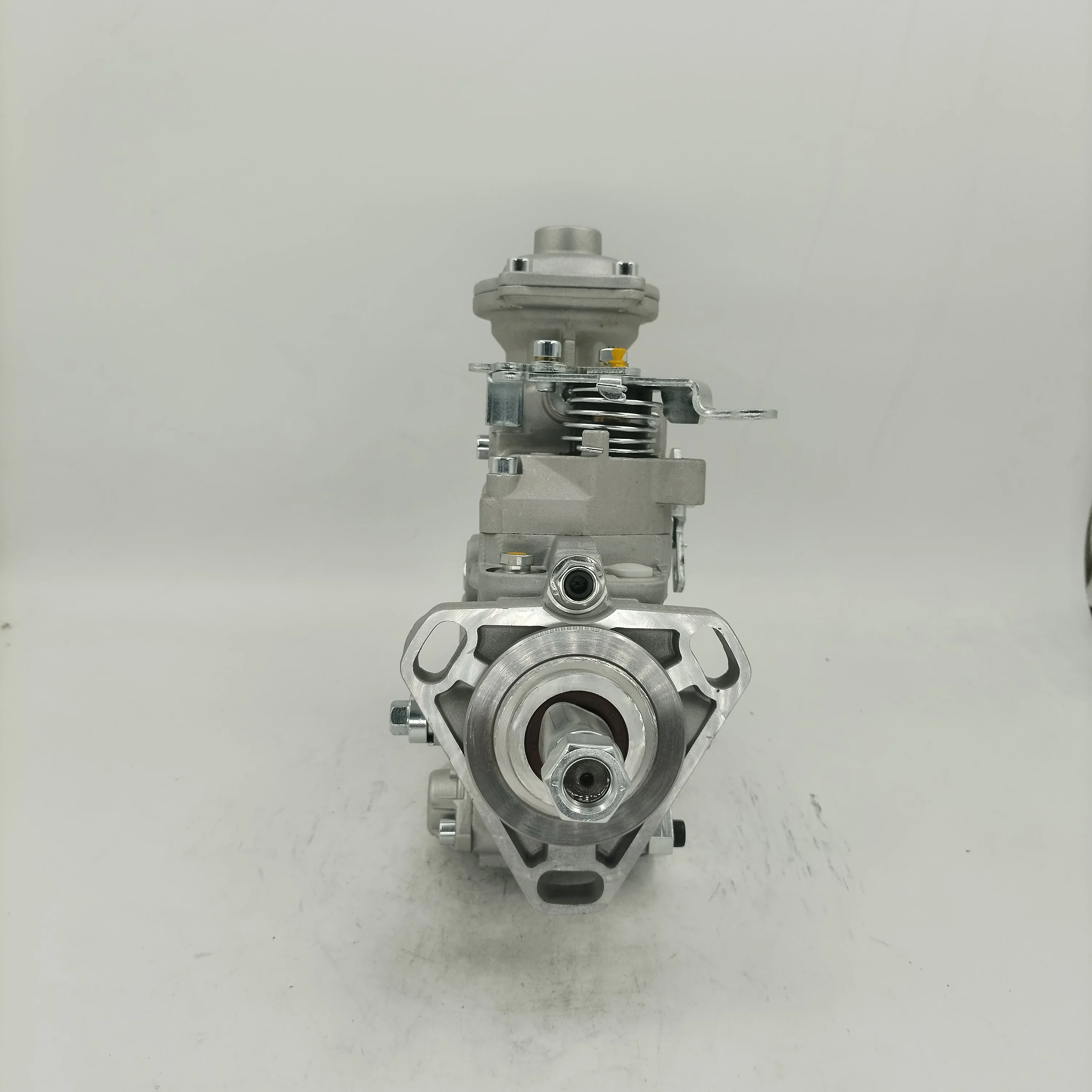 For VOL-VO Penta AQD42 High Speed Steel Engine 0460426219 OLT VE Fuel Injection Pump Assembly 0460426219 VE6/12F1950L528