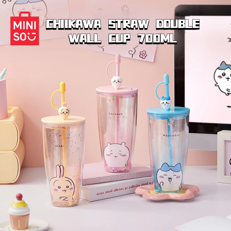 

Оригинальная MINISO chiikawa 700 мл соломенная двухслойная чашка большая емкость летняя пластиковая чашка красивая портативная спортивная чашка для воды