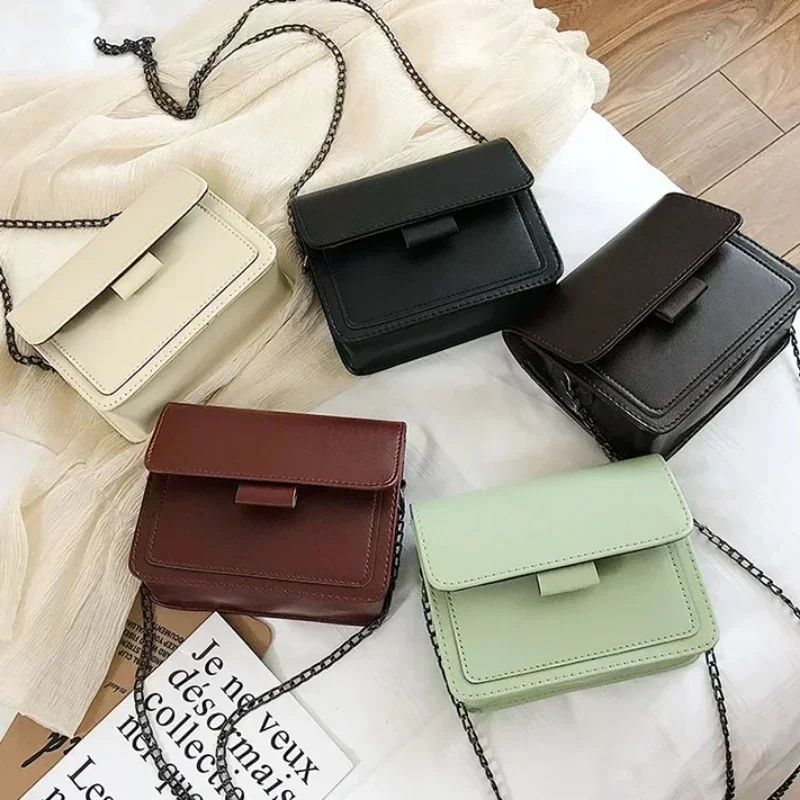 Ladies Messenger Bag 2024 New Trendy Wide Shoulder Strap/chain Small Square Bag Retro Casual Simple Flap Crossbody Bag for Women