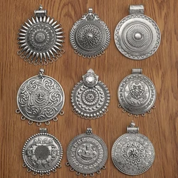 2Pcs/lot Tibetan Silver Large Boho Flower Round Medallion Circles Charms Pendants for Necklace DIY Jewelry Making Findings