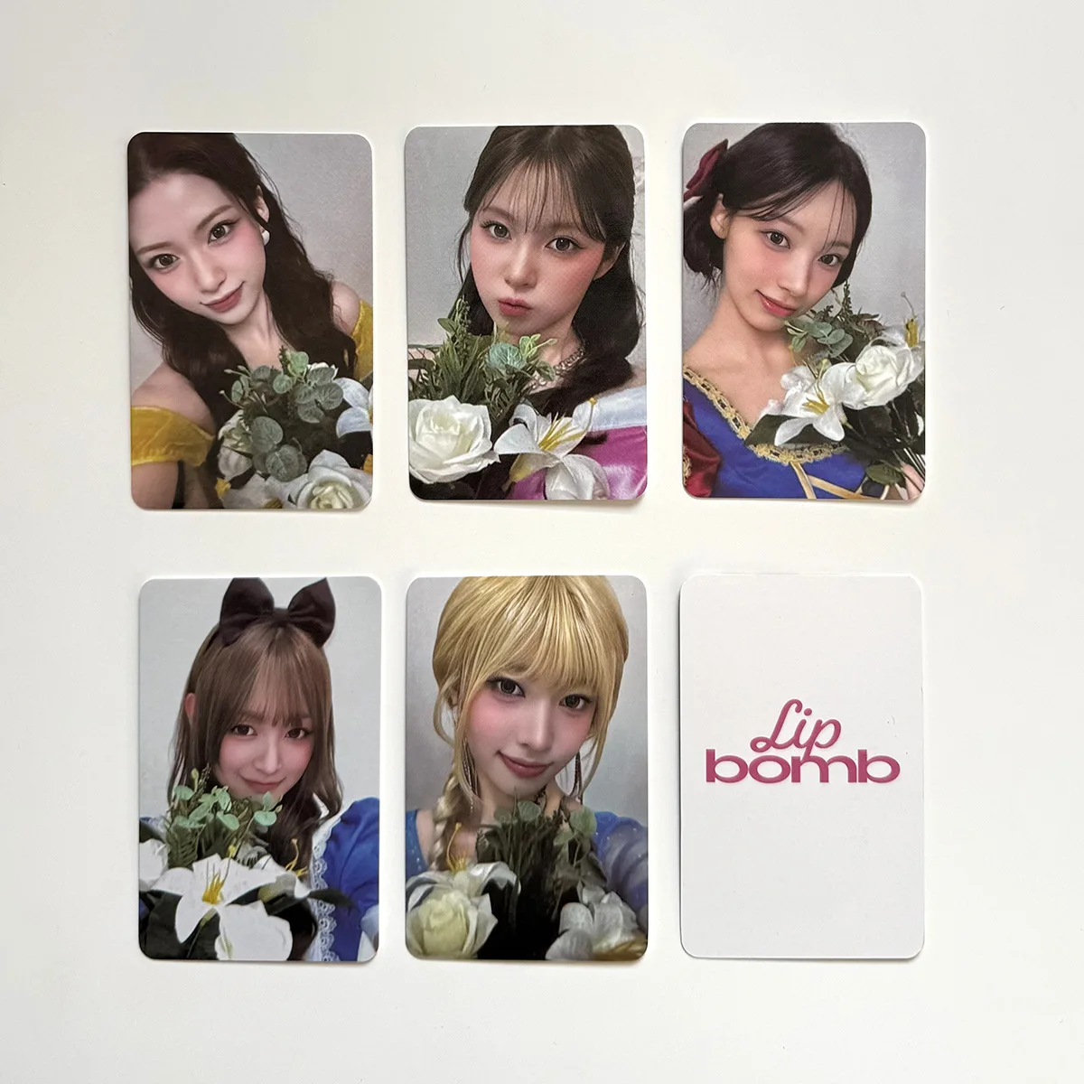 การ์ดโฟโต้การ์ดอัลบั้มมินิชุดที่ 3 ของวงไอดอล 5 ชิ้น/ชุด ซีน่า วอนี ไบรท์ ฟิล์ม โลโม่การ์ด มินามิ เมย์ ของสะสมสำหรับแฟนคลับ ของขวัญ