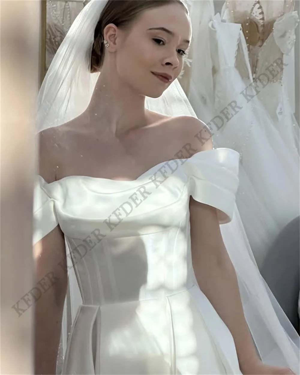 Korea Newest Lady Long A Line Wedding Dresses for Bride Strapless Customized Off Shoulder Formal Princess Bridal Gown Dress