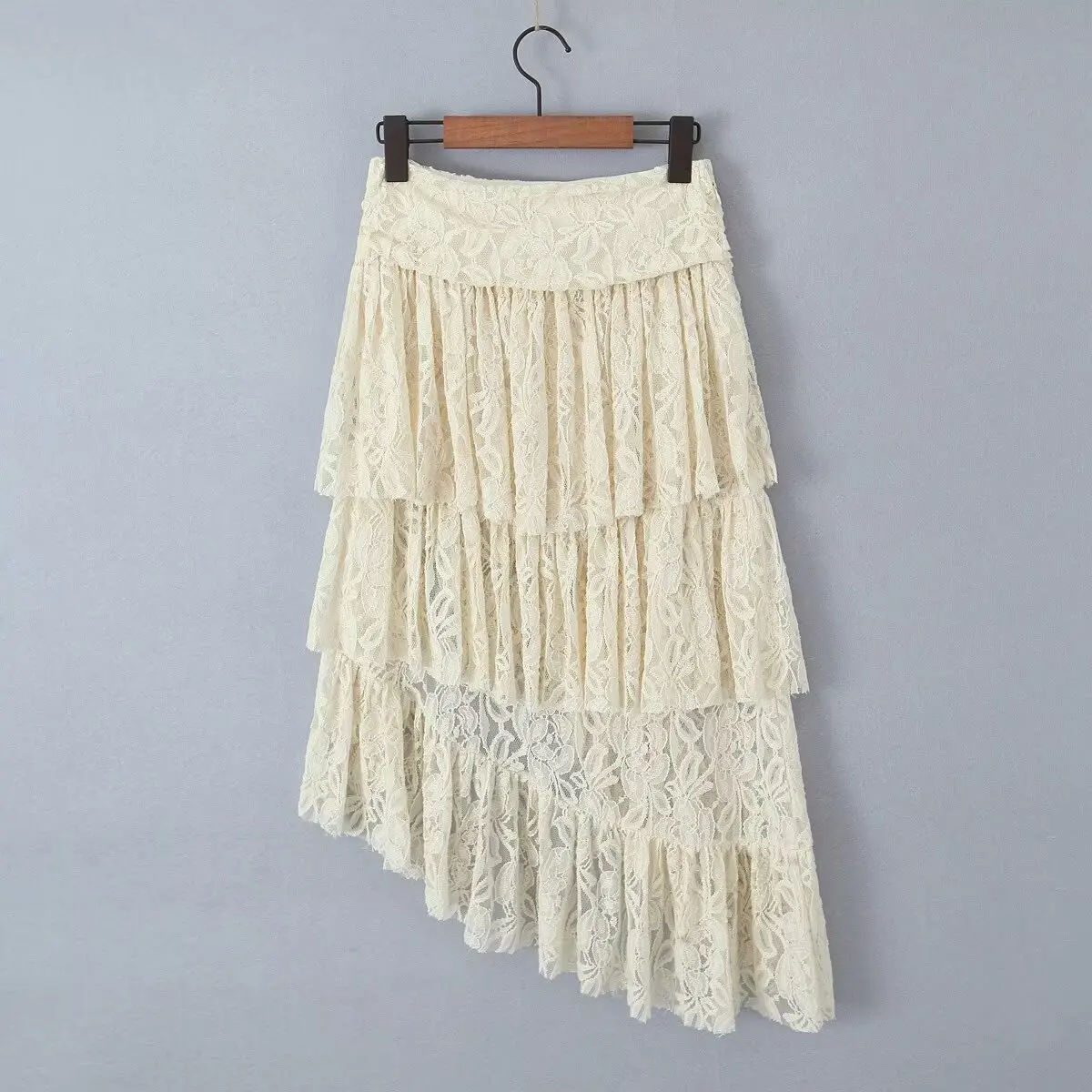 Maxdutti Asymmetric  Skirt Women Cascading Sexy Skirts Womens Fashion Blogger Lace Skirt