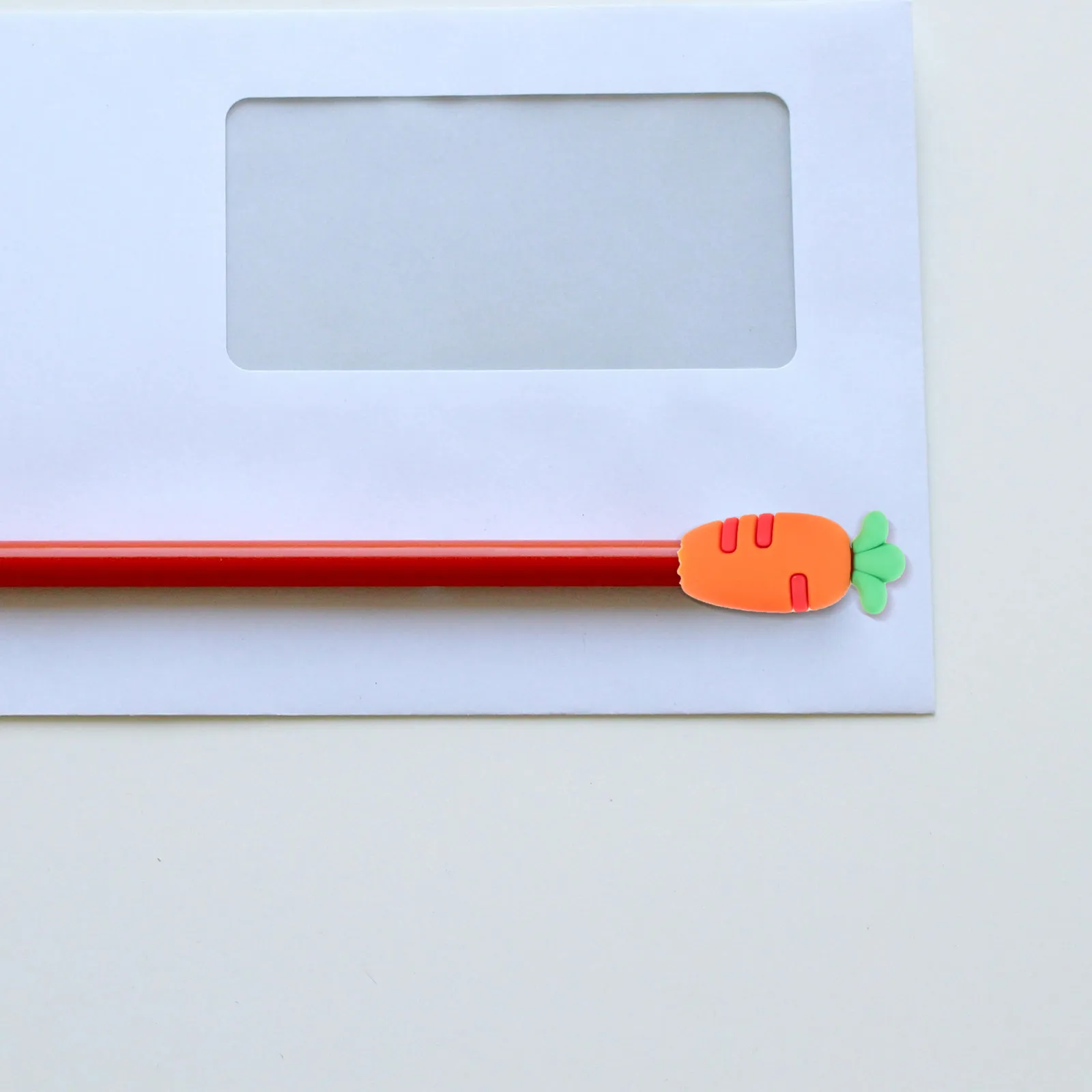 3Pcs Adorable Carrot-Shaped Soft Silicone Pencil Extenders Dirt Break Protection Grip Enhancer School Office Home