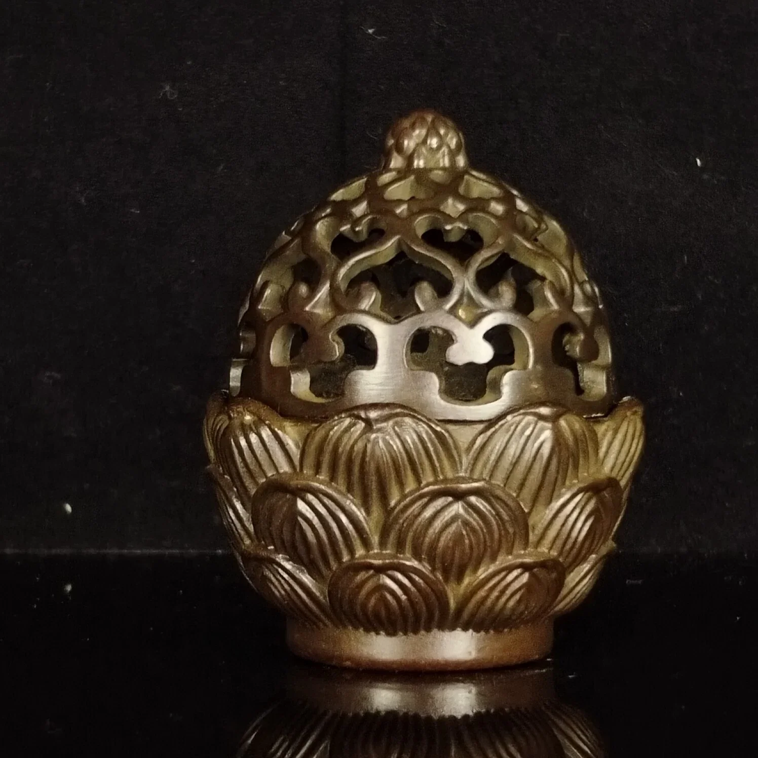 

Chinese Antique Bronze Lotus Flower Incense Burner Ornament Statue