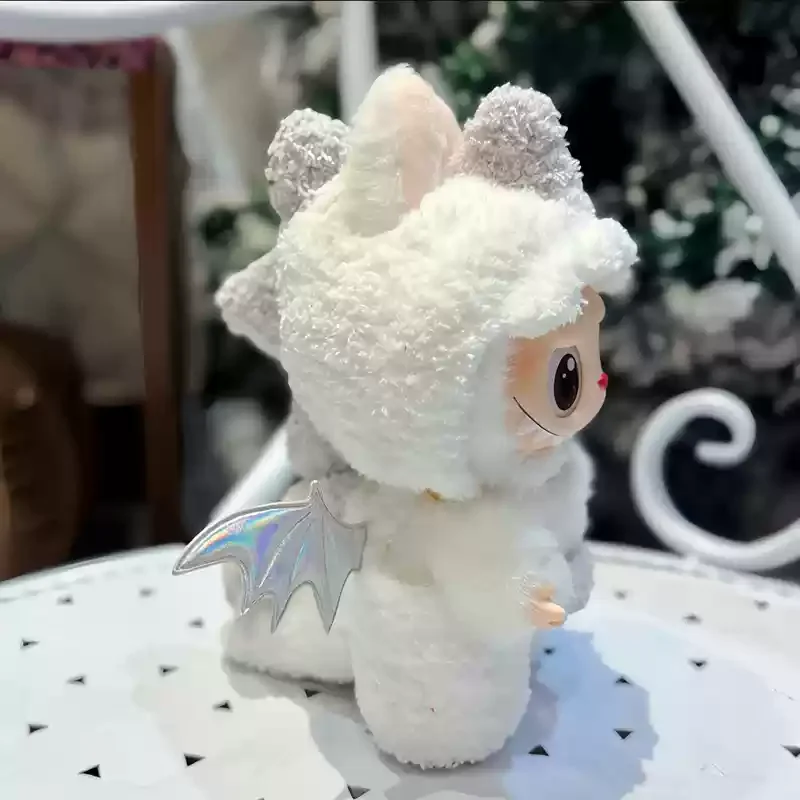 Per 17 CENTIMETRI Labubu Macaron NNO Dollo Bambola Appesa Ornamento Panno Fatto A Mano Pullip Stand Postura Bambole Giocattolo Da Collezione Vestiti per le Bambole