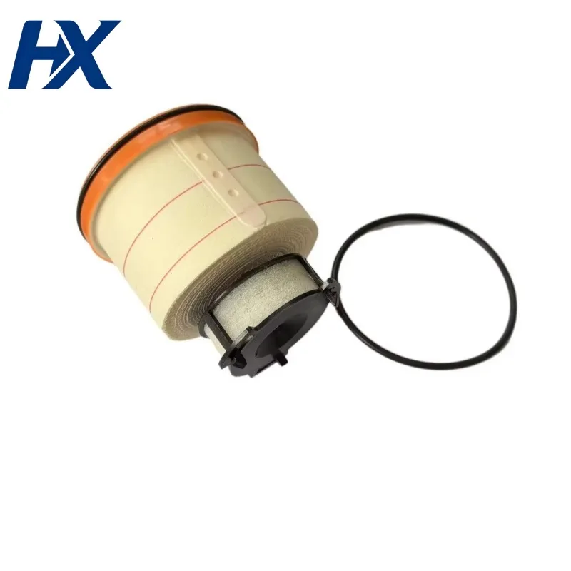 

233900L070 233900L090 Car Fuel Filter For Toyota HILUX Revo SR5 M70 M80 2015-2016