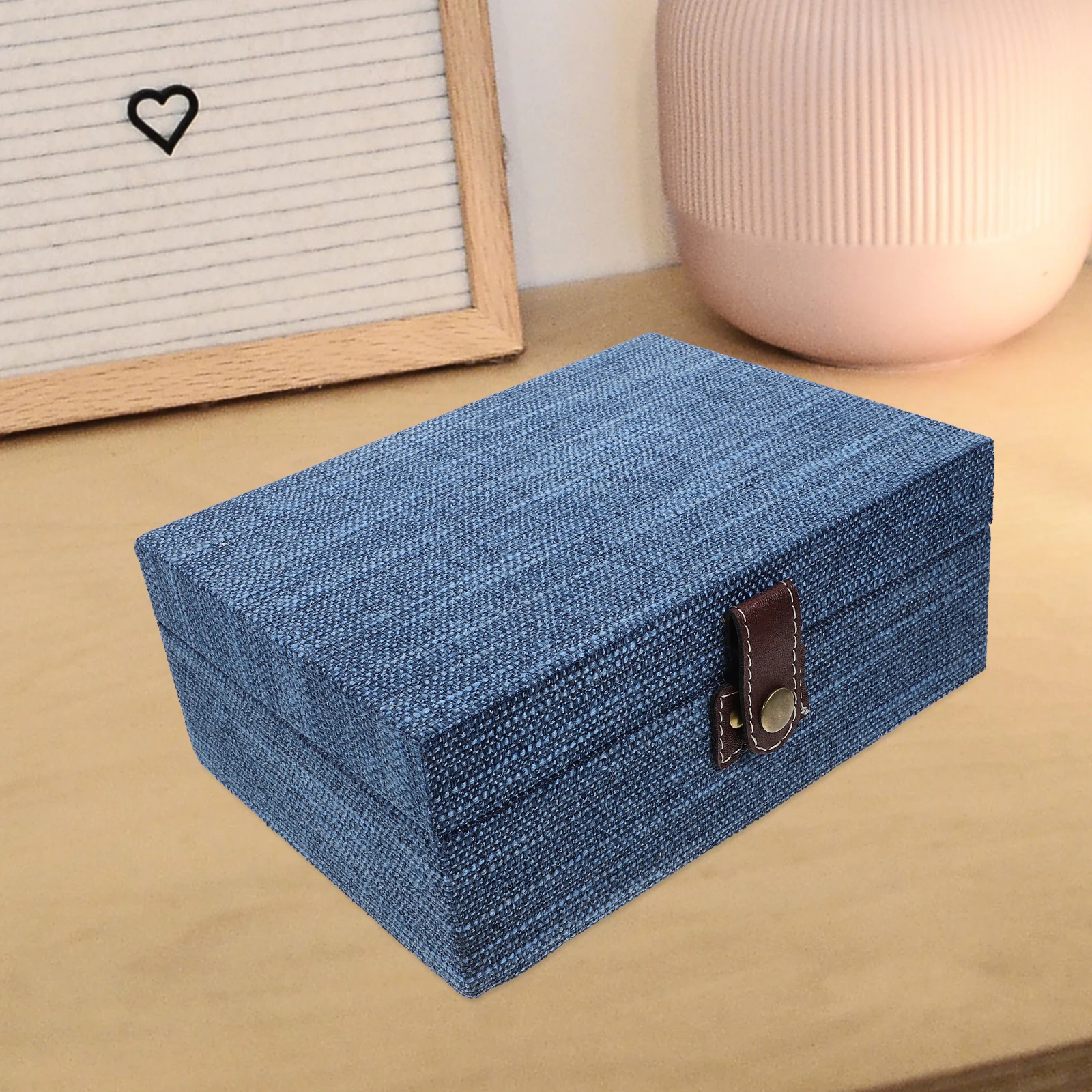 

Wooden Jewelry Box Small Red Size Storage Container Retro Decorative Bedroom Vanity Table Top ganizer Case Trinket Box