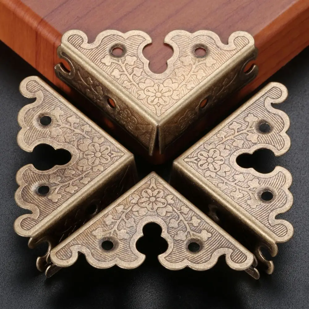 Corner Brackets Protector Edge Cover Decorative Triangle Corner Antique Corner Wooden Box Corner Protector Furniture Protector