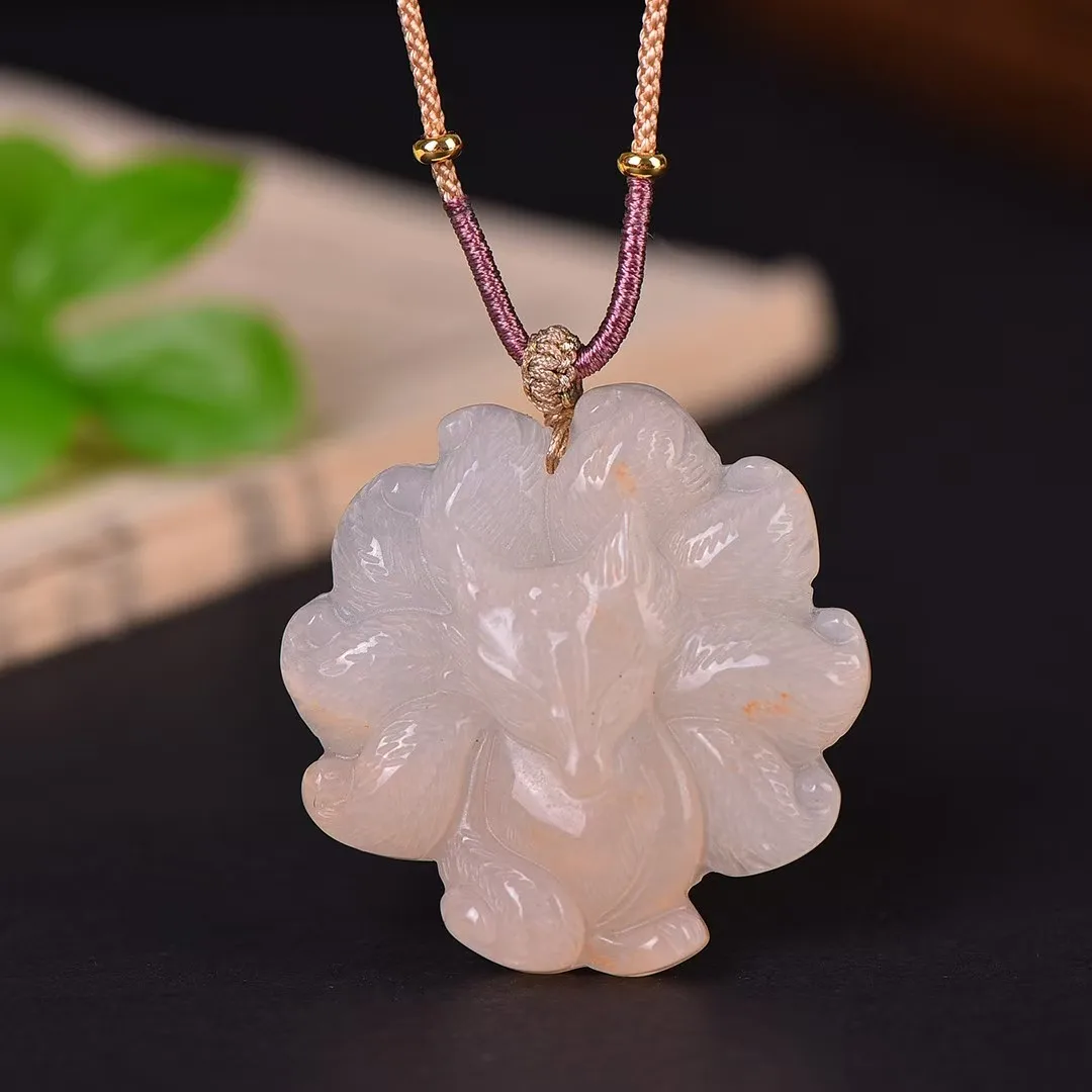 

Jin Silk Jade Nine-tailed Fox Pendant Necklace Chinese Charm High-end and Atmospheric Jewelry For Men's and Women's Birthday