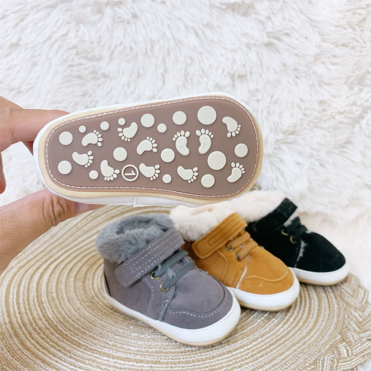 Thumbnail 2 - #2 Latest Childrens Boots Offers