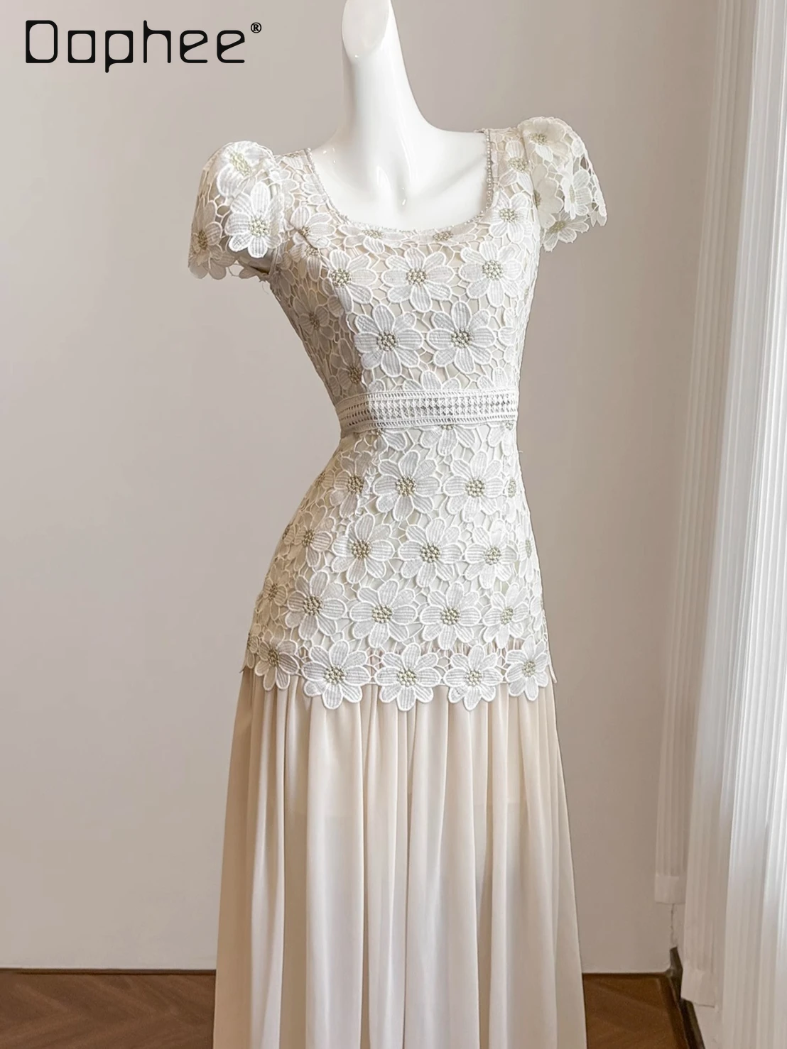 

White Vintage Floral Embroidery Dress French Elegant Socialite Evening Dresses Short Sleeve High Waist Slim Mid-Length Dress