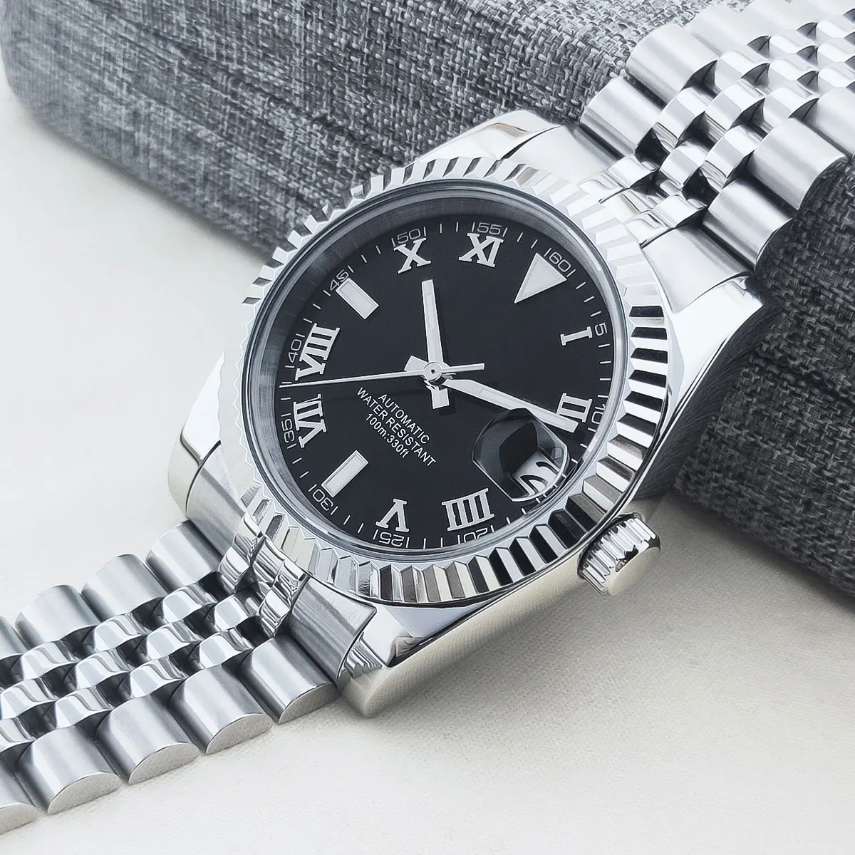 36mm/39mm 사용자 정의 멸균 다이얼 로마 숫자 사파이어 유리 스틸 팔찌 기계식 남자 시계 NH35 자동식 남자 시계