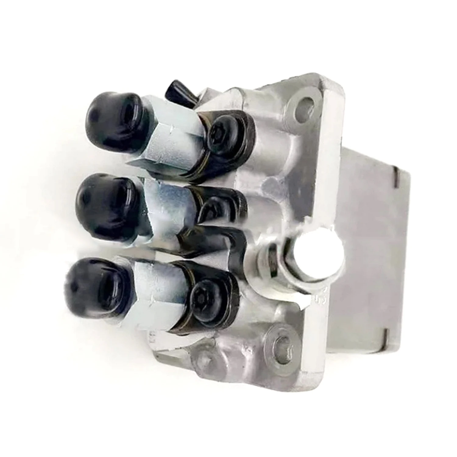 

Hot SalesNEW Fuel Injector Pump for Kubota D722 D902 D782 BX1860 BX1870 GR2110 GR2120 RTV900G Tractor 1603251010 1600651012 Engi