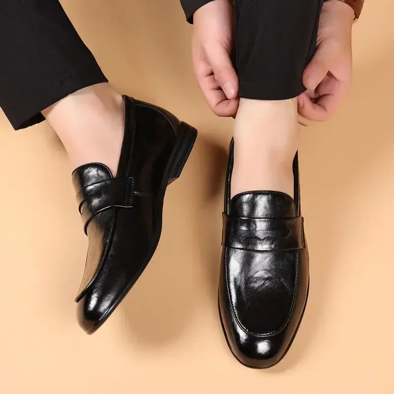 Male Casual Shoe Flat Brown Adults Social Fashion 2025 Men\'s Leather Loafers Shoes Slip-on Low Price Designer Luxury Sale Pu
