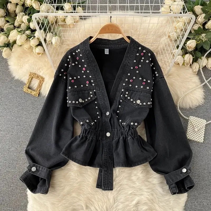

2025 Wholesale Autumn and Winter New Product Loose Fashion Versatile Nail Beads Waistband Short V-Neck Denim Coat