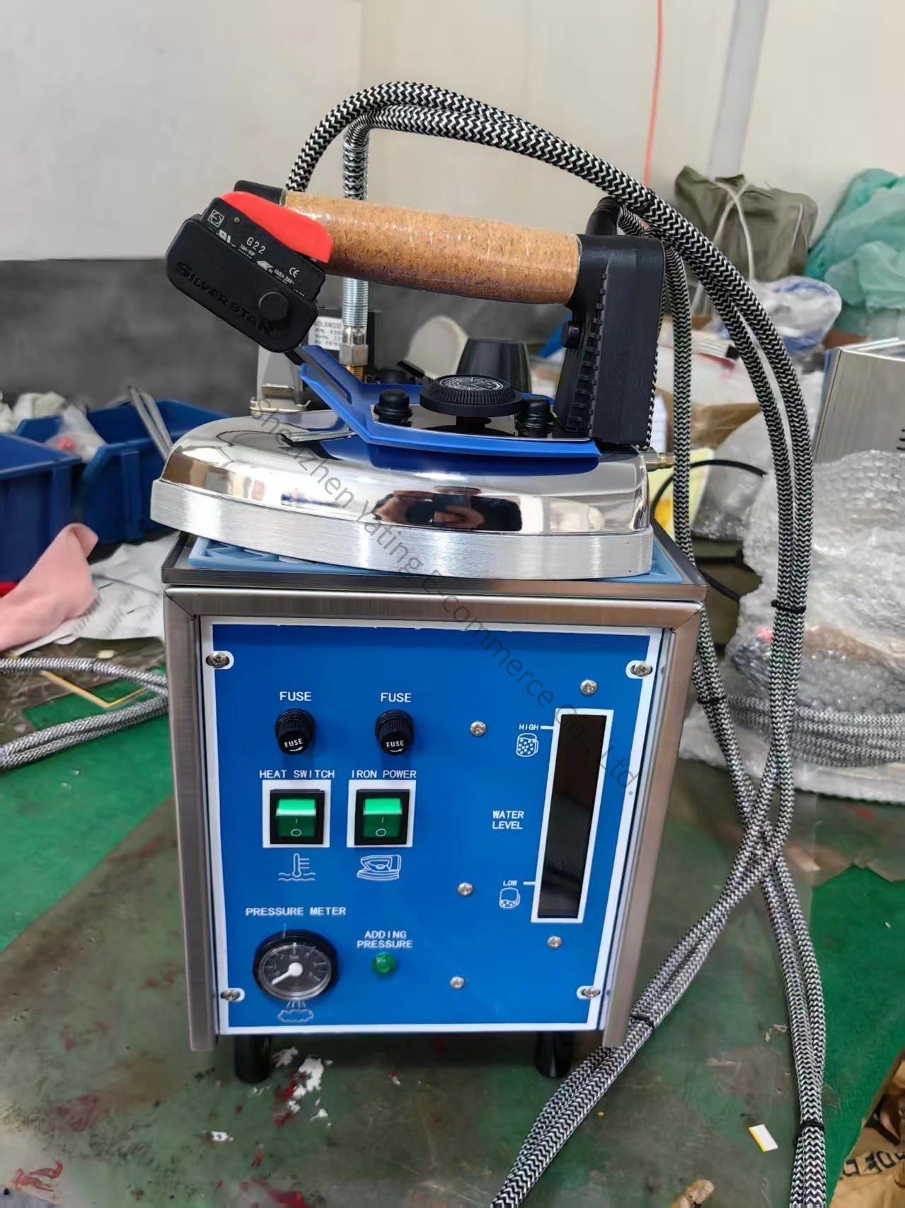 Industrial Electric Iron Boiler Booster Electric Iron ST-5 High Power Hanging Iron  Bucket Hanging Bottle Steamer